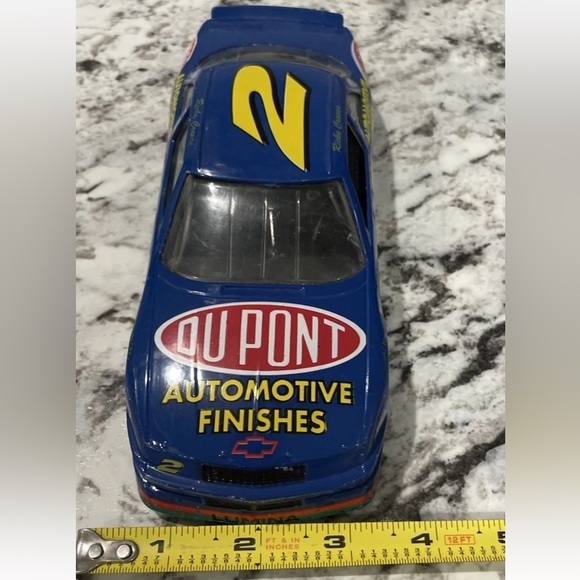 1992 Racing Champions | Ricky Craven #2 Dupont 1:24 Blue Car Chevy NASCAR - Picture 12 of 13